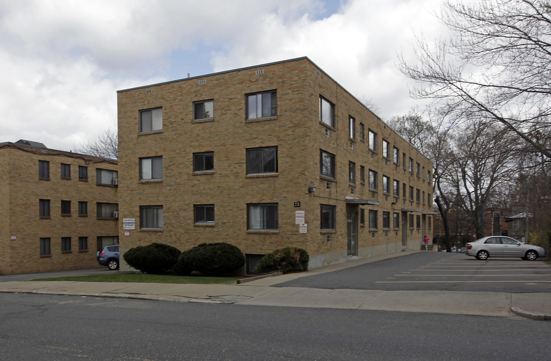 The Elm Street Apartments in Worcester, MA - Building Photo