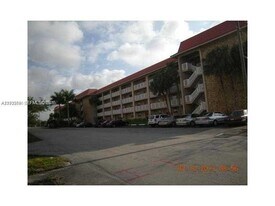 1700 NW 58th Terrace in Sunrise, FL - Building Photo