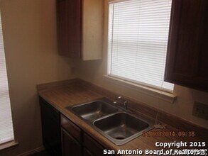 5032 Mayspring in San Antonio, TX - Building Photo - Building Photo