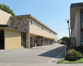 APARTMENTS FOR RENT-TORRANCE in Torrance, CA - Building Photo - Building Photo