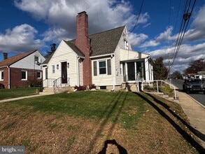 770 S Lincoln St in Palmyra, PA - Building Photo - Building Photo