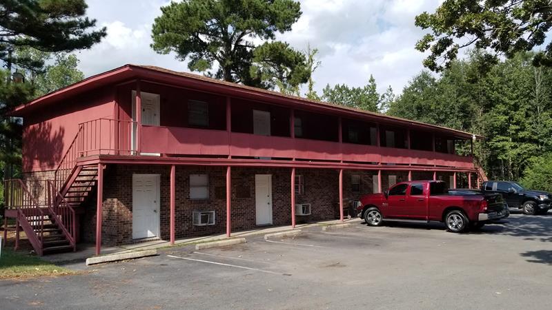 2601 N Hutchinson St in Pine Bluff, AR - Building Photo