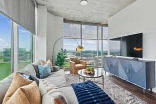 SkyHouse Frisco Station in Frisco, TX - Building Photo