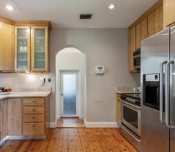 7311 NE 8th Ave in Miami, FL - Building Photo - Building Photo