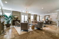 Park Hollow Luxury Residences in Dallas, TX - Building Photo - Building Photo