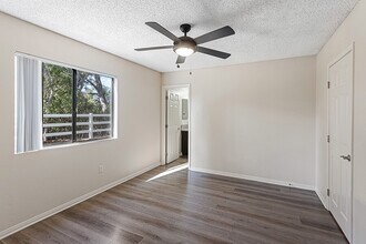 Santa Fe Ranch in Carlsbad, CA - Foto de edificio - Building Photo