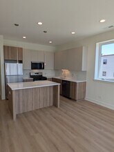 4740 W Addison St in Chicago, IL - Building Photo - Building Photo