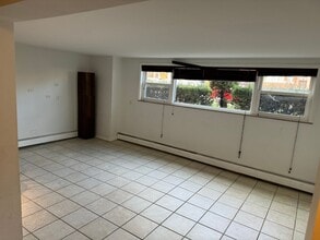 5539 N Mango Ave in Chicago, IL - Building Photo - Building Photo