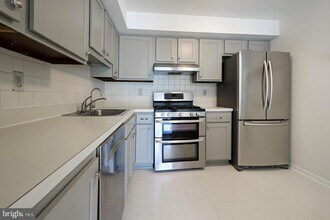 112 Lowell Ct-Unit -12 in Princeton, NJ - Building Photo - Building Photo