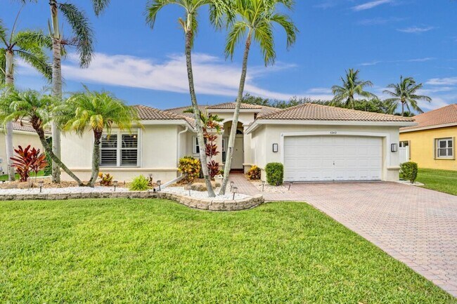 5242 Indianwood Village Ln in Greenacres, FL - Foto de edificio - Building Photo