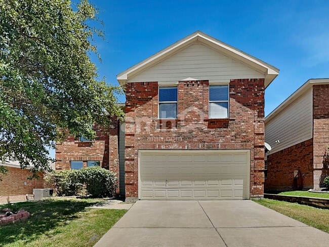 4916 Water Ridge Ln