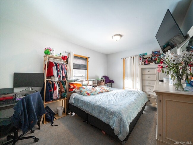 130 Mahopac Ave in Granite Springs, NY - Building Photo - Building Photo