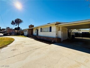 1208 Buehler Dr in Las Vegas, NV - Building Photo - Building Photo