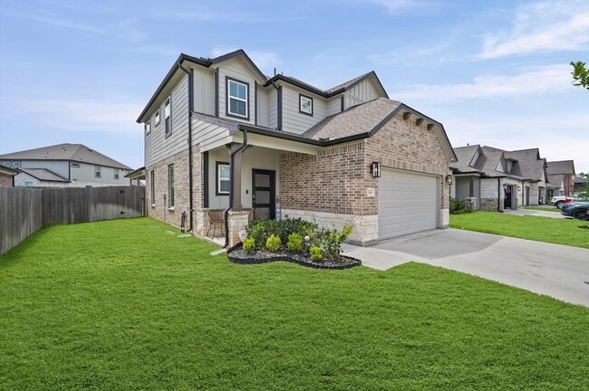 144 Shining Pt Dr in Waller, TX - Foto de edificio - Building Photo