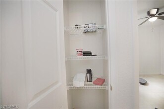 4635 Bayshore Dr in Naples, FL - Building Photo - Building Photo