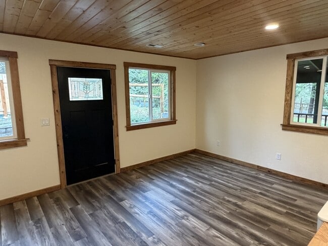 property at 7429 W Evans Creek Rd