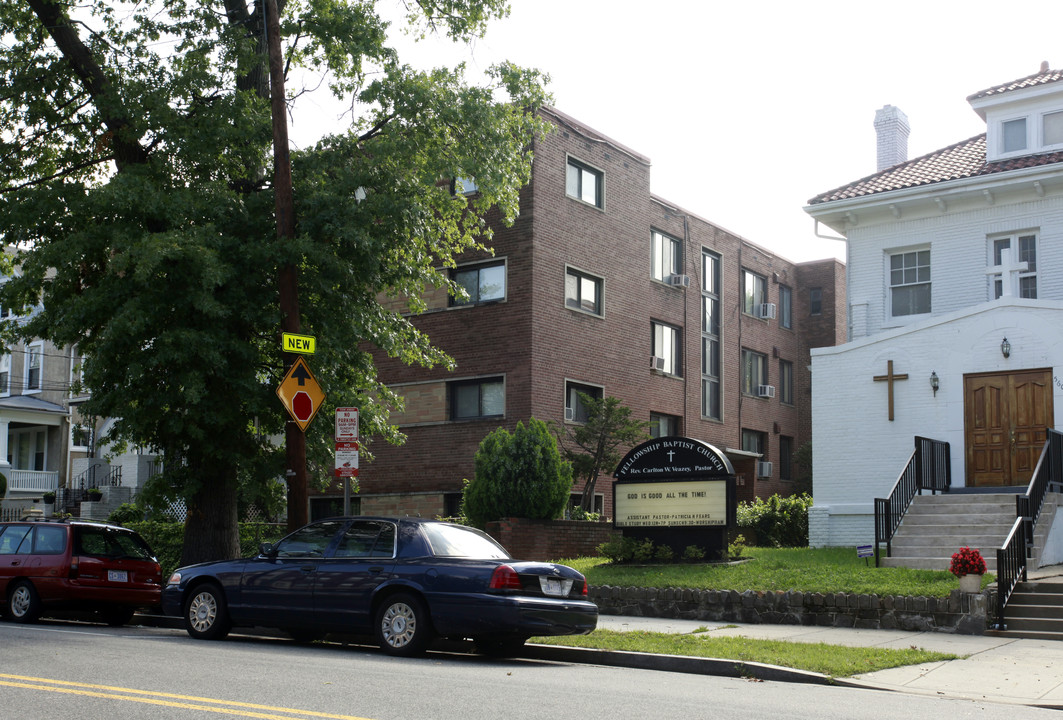 5609 Colorado Ave NW in Washington, DC - Building Photo