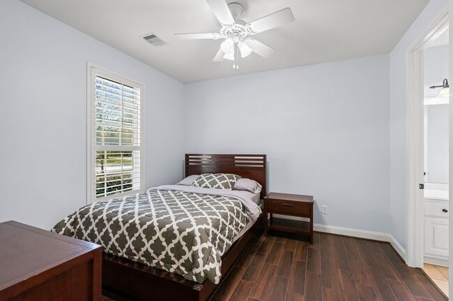 31114 Lakeview Bend Ln