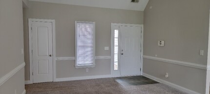 329 Lafollette Dr in Winterville, NC - Building Photo - Building Photo