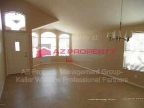 5755 W Brown St in Glendale, AZ - Building Photo - Building Photo