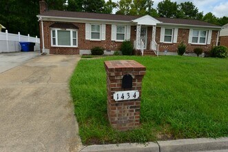 1434 Welcome Rd in Portsmouth, VA - Building Photo - Building Photo