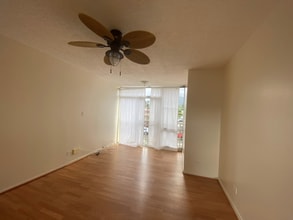 45-697 Kamehameha Hwy in Kaneohe, HI - Foto de edificio - Building Photo