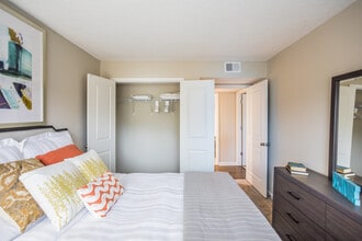 Champions Hills at Windyke in Memphis, TN - Building Photo - Interior Photo