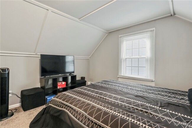 property at 189 William St