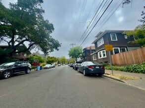 2600 Derby St, Unit 3 in Berkeley, CA - Foto de edificio - Building Photo