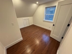 126 E Main St in Port Jefferson, NY - Building Photo - Building Photo