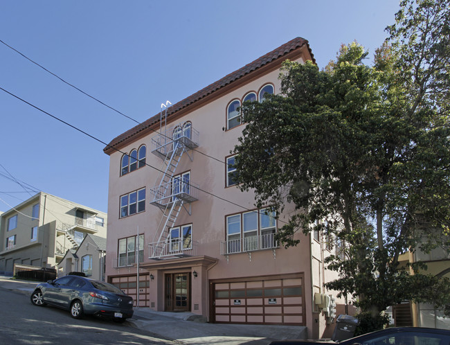 478 Capital St in Oakland, CA - Foto de edificio - Building Photo