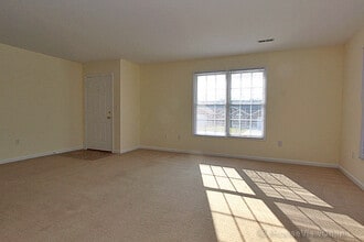 139 Green Meadows Dr in Jackson, MO - Building Photo - Building Photo