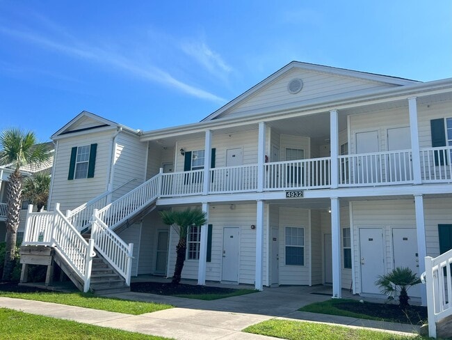 property at 4932 Crab Pond Ct