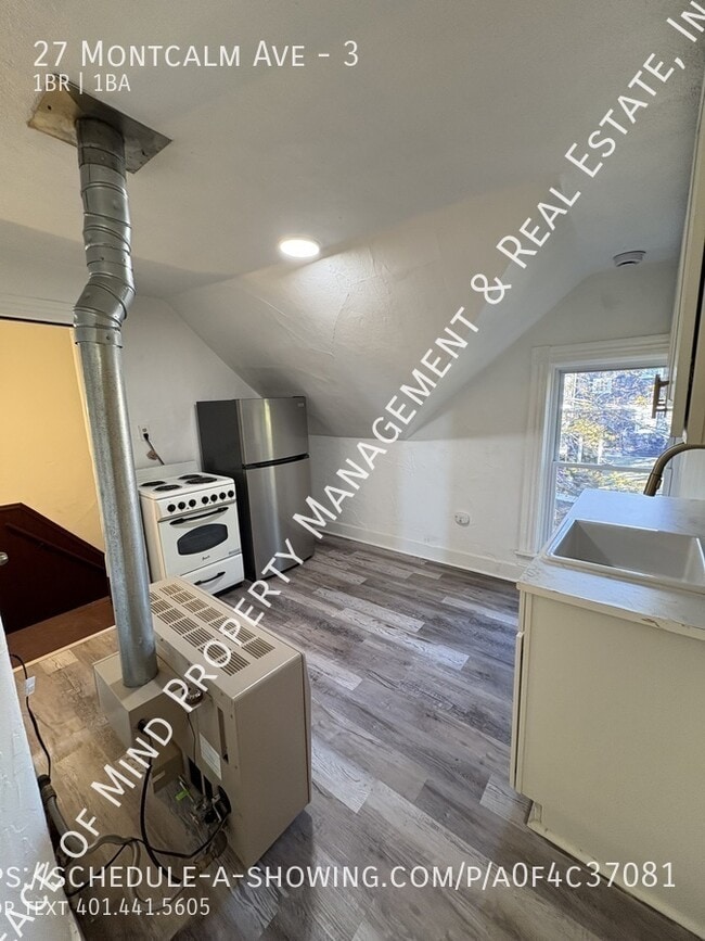 27 Montcalm St in Woonsocket, RI - Building Photo - Building Photo