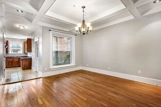 2806 Monument Ave-Unit -2806 Monument Ave CONDO 2 in Richmond, VA - Foto de edificio - Building Photo
