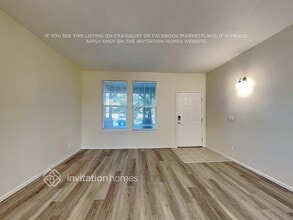 16414 E 117th Ave in Commerce City, CO - Foto de edificio - Building Photo