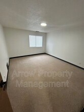 201 E Arbor Ave in Bismarck, ND - Building Photo - Building Photo