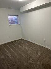 12521-12577 77 St NW in Edmonton, AB - Building Photo - Building Photo