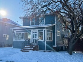 923 Baxter Ave in Superior, WI - Building Photo