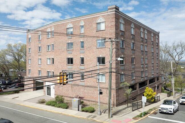 399 Bergen Blvd