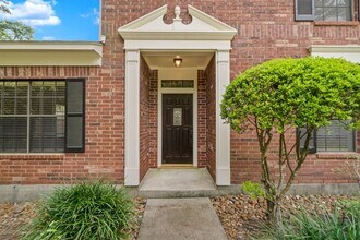 31 N Duskwood Pl in Spring, TX - Building Photo - Building Photo
