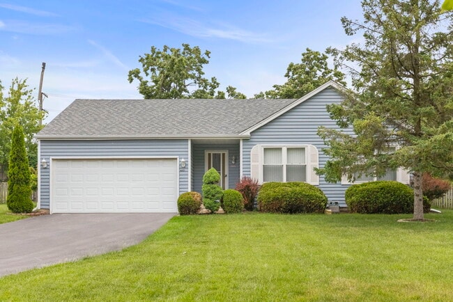 property at 2980 Pineland Ct