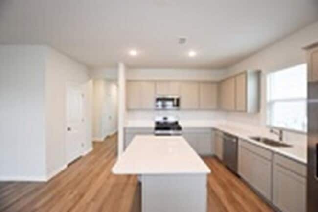 1046 Laconic Dr in Myrtle Beach, SC - Building Photo - Building Photo