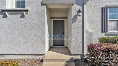 8406 Oliva Rd in Roseville, CA - Building Photo - Building Photo