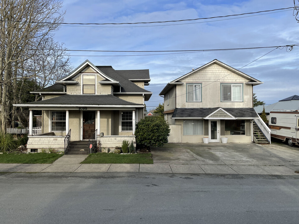 1016 23rd St in Anacortes, WA - Building Photo