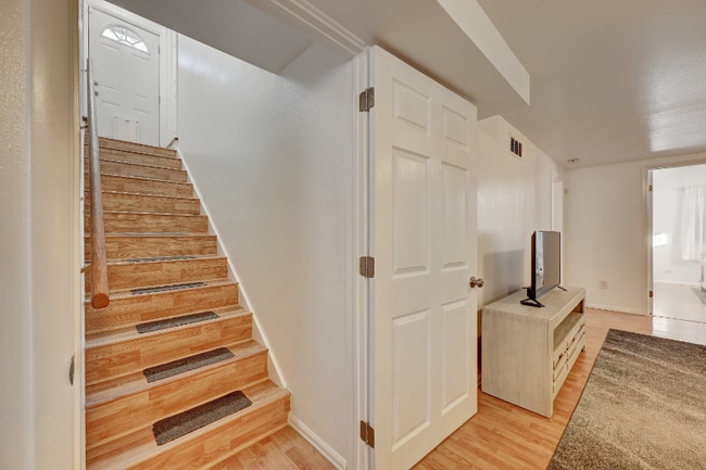 471 S Marshall St in Lakewood, CO - Building Photo - Building Photo