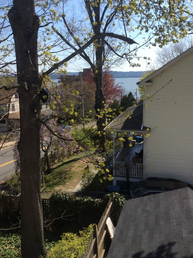 39 2nd Ave Rentals in Nyack, NY