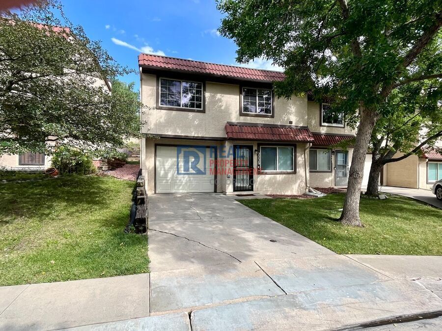 2229 Villa Rosa Dr in Colorado Springs, CO - Building Photo