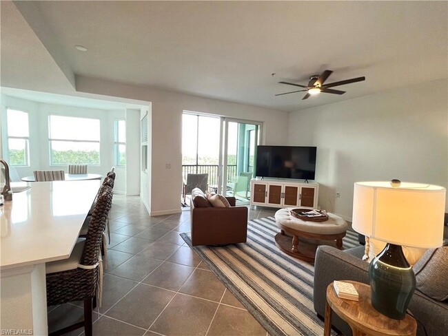 14121 Heritage Landing Blvd, Unit 736 in Punta Gorda, FL - Building Photo - Building Photo