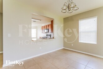 3003 SW 5th Pl in Cape Coral, FL - Building Photo - Building Photo